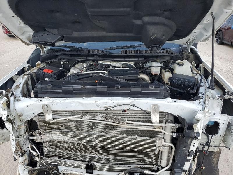 2025 GMC SIERRA K2500 HEAVY DUTY 12