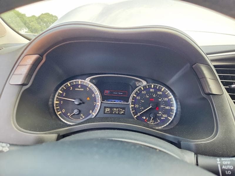 2017 INFINITI QX60 BASE 9