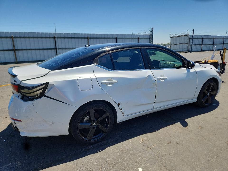 2022 NISSAN SENTRA SR 3