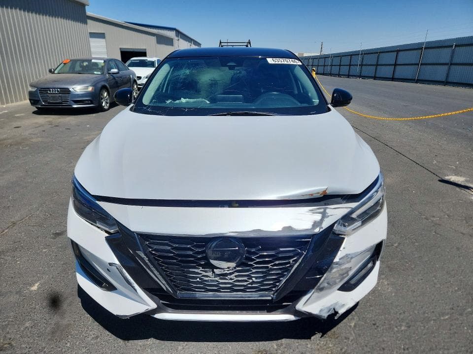 2022 NISSAN SENTRA SR 5