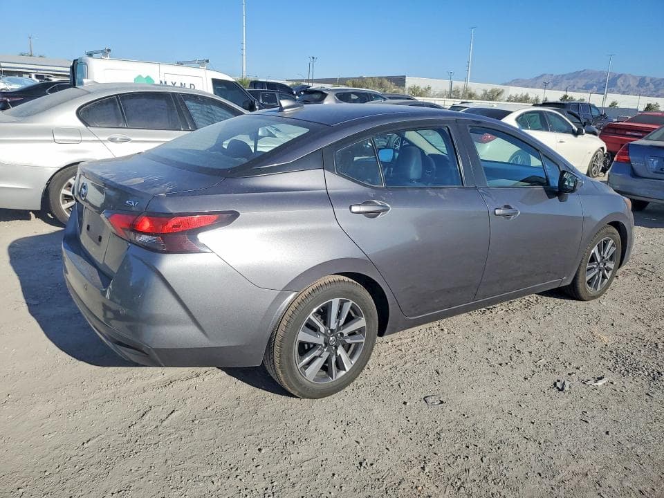2020 NISSAN VERSA SV 3