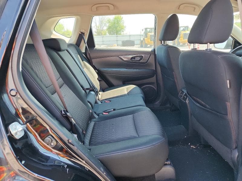 2019 NISSAN ROGUE S 11