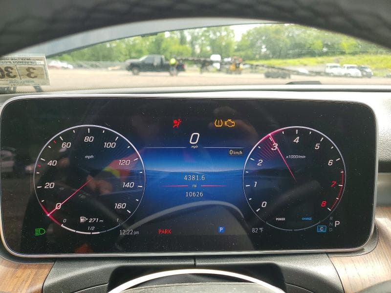 2025 MERCEDES-BENZ C 300 4MATIC 9