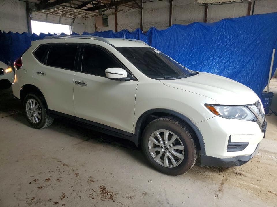 2018 NISSAN ROGUE SV 4