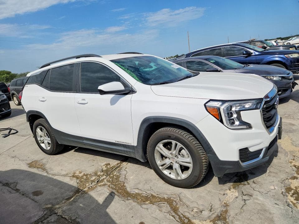 2022 GMC TERRAIN SLE 4