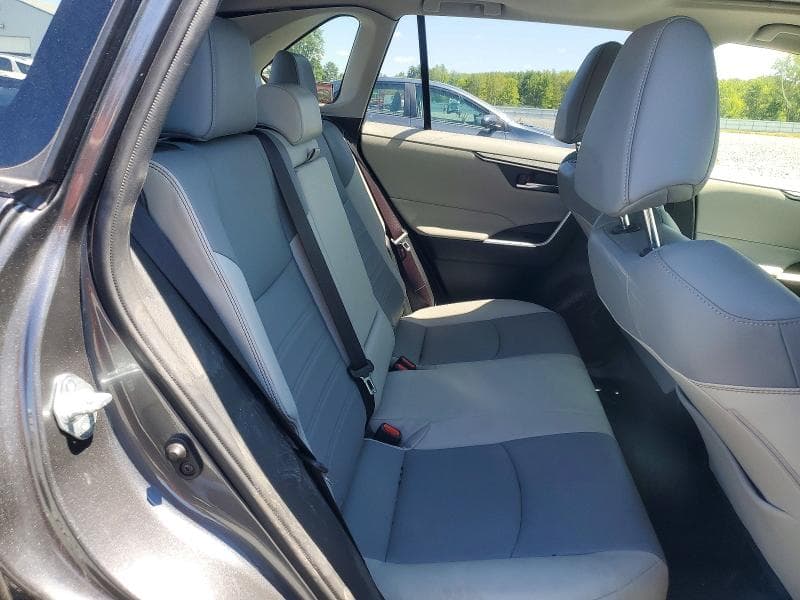 2019 TOYOTA RAV4 XLE PREMIUM 11