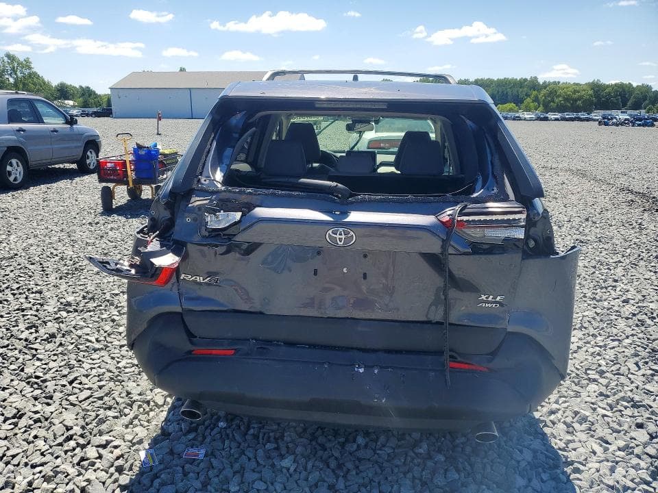 2019 TOYOTA RAV4 XLE PREMIUM 6