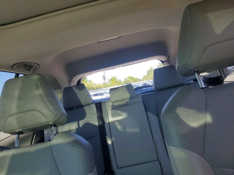 2019 TOYOTA RAV4 XLE PREMIUM 10