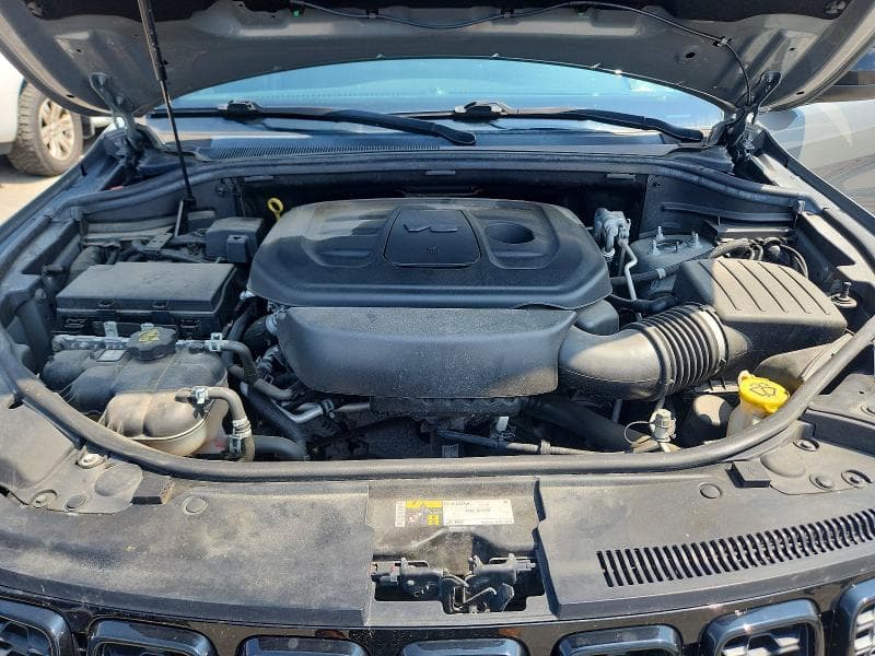2019 JEEP GRAND CHEROKEE LAREDO 12