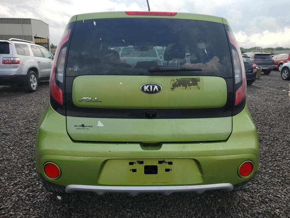 2017 KIA SOUL + 6