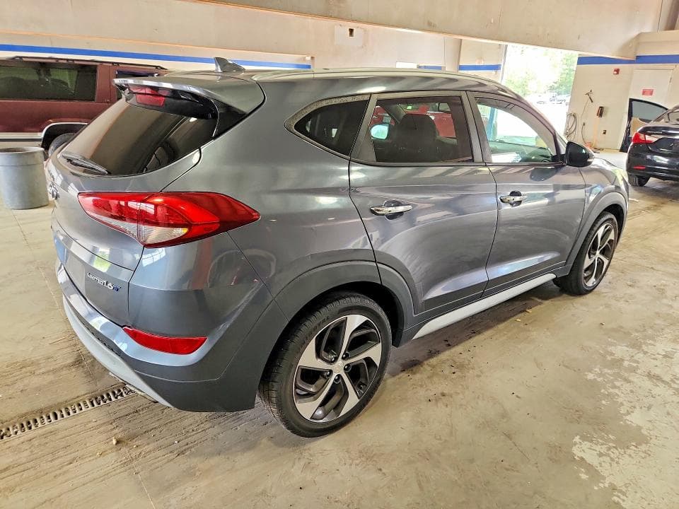 2017 HYUNDAI TUCSON LIMITED 3