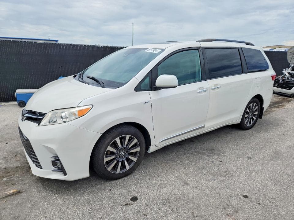 2019 TOYOTA SIENNA XLE 7-PASSENGER - 1