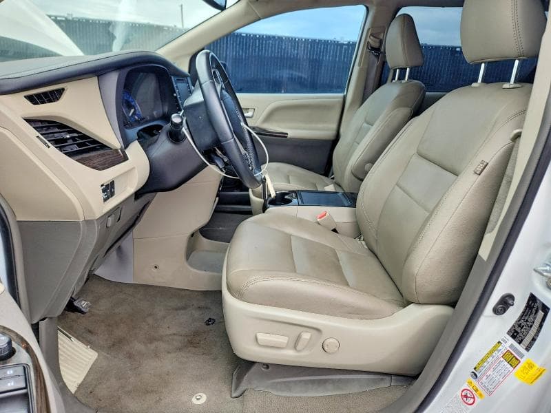 2019 TOYOTA SIENNA XLE 7-PASSENGER 7