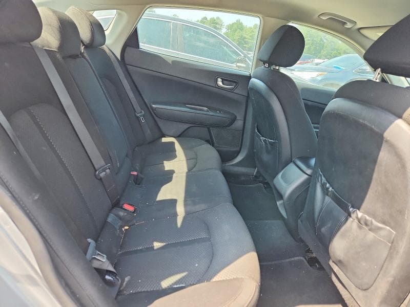 2017 KIA OPTIMA LX 10