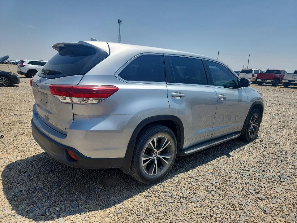 2018 TOYOTA HIGHLANDER LE PLUS 3