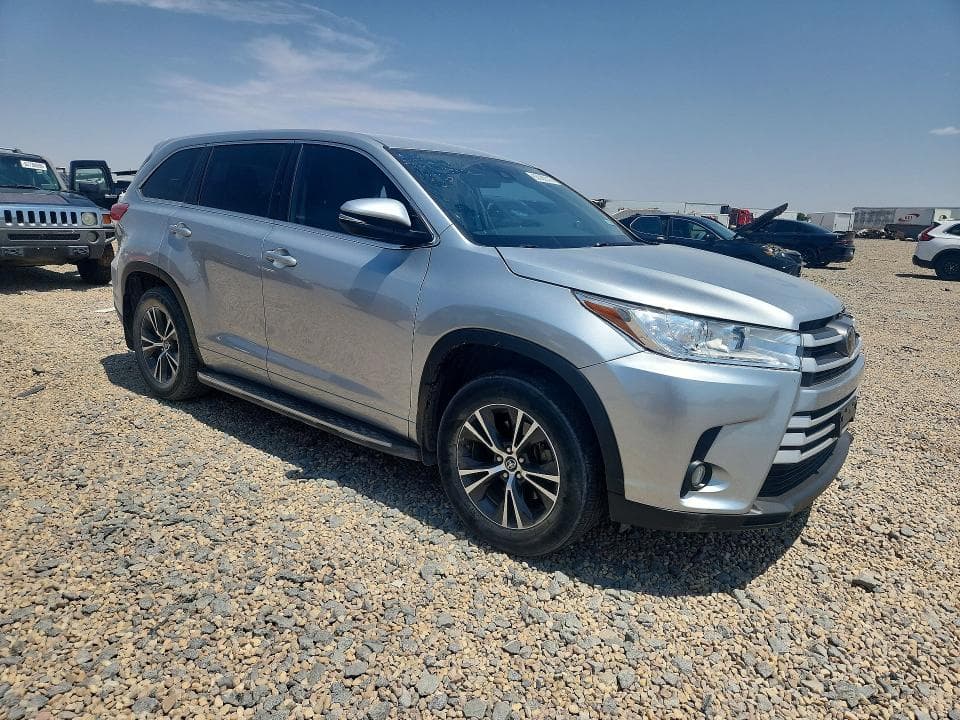 2018 TOYOTA HIGHLANDER LE PLUS 4