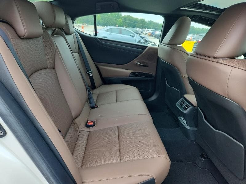 2025 LEXUS ES 300H BASE 10