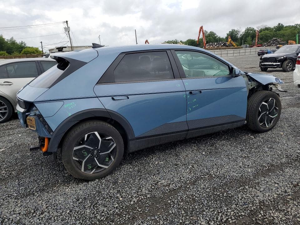 2023 HYUNDAI IONIQ 5 SE 3