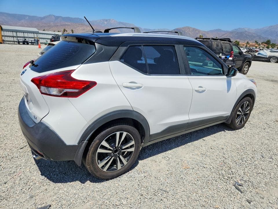 2019 NISSAN KICKS SV 3