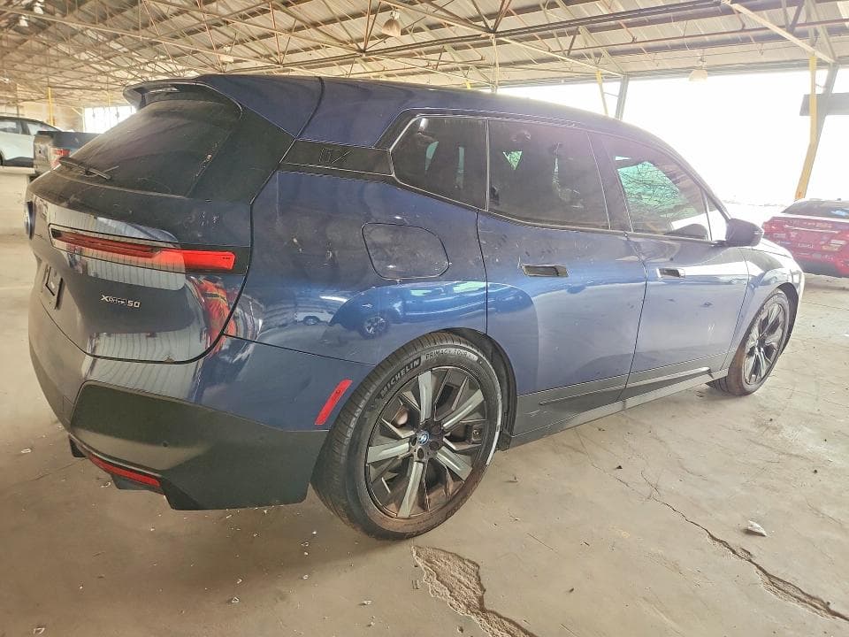 2022 BMW IX XDRIVE50 3