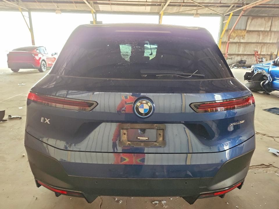 2022 BMW IX XDRIVE50 6