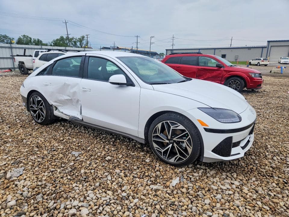 2023 HYUNDAI IONIQ 6 SEL 4