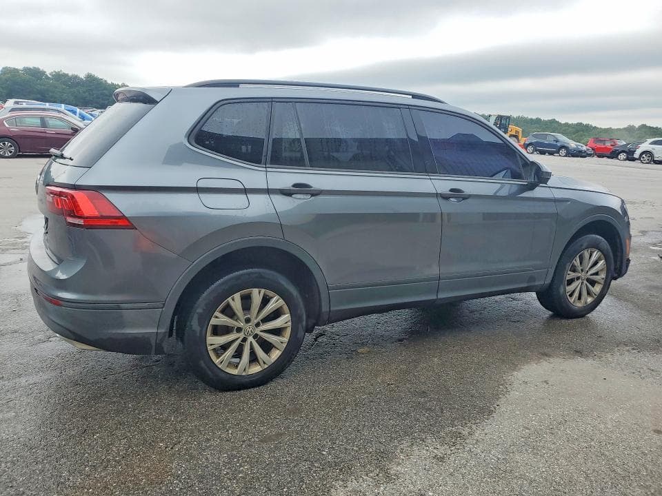 2019 VOLKSWAGEN TIGUAN S 3