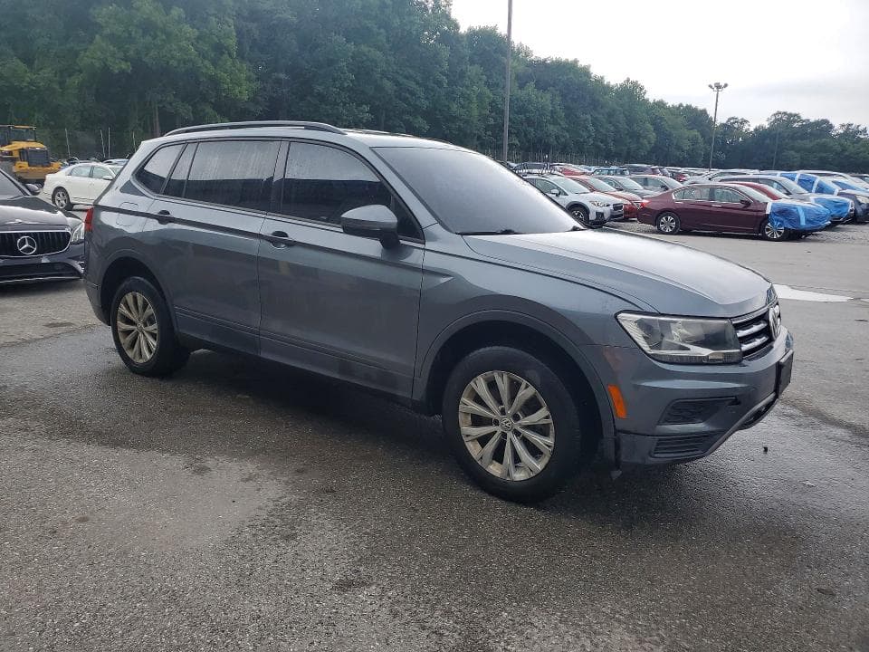 2019 VOLKSWAGEN TIGUAN S 4
