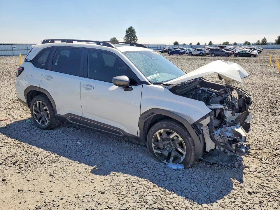 2025 SUBARU FORESTER LIMITED 4
