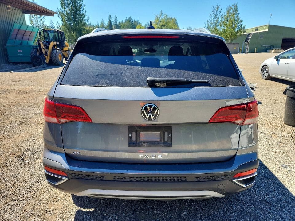 2024 VOLKSWAGEN TAOS SE 6