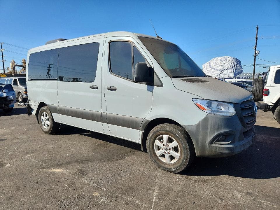 2022 MERCEDES-BENZ SPRINTER 4
