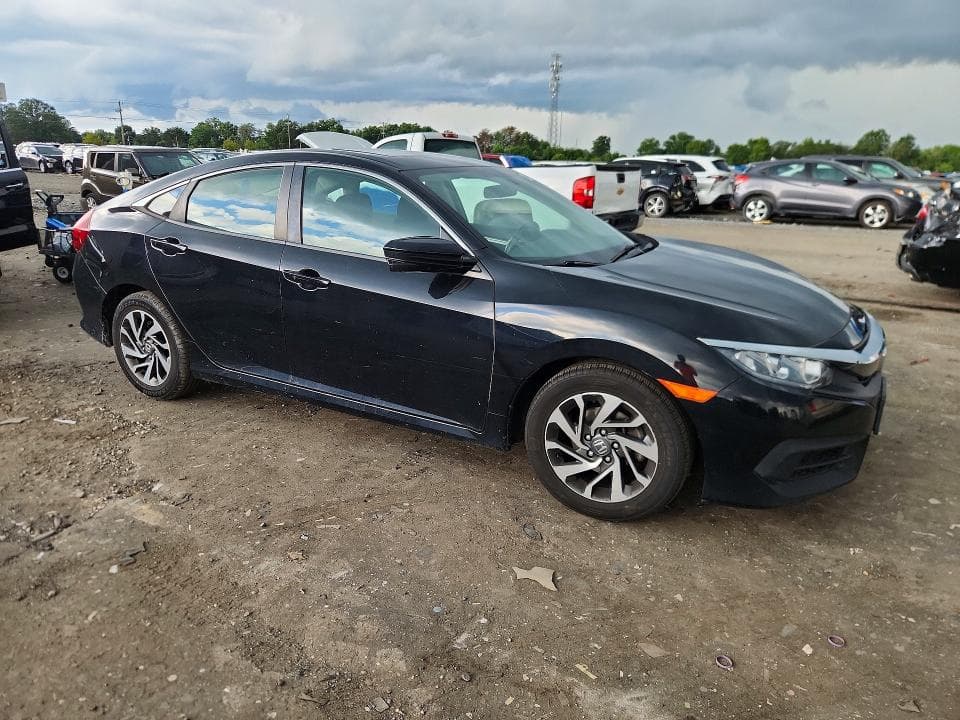 2017 HONDA CIVIC EX 4