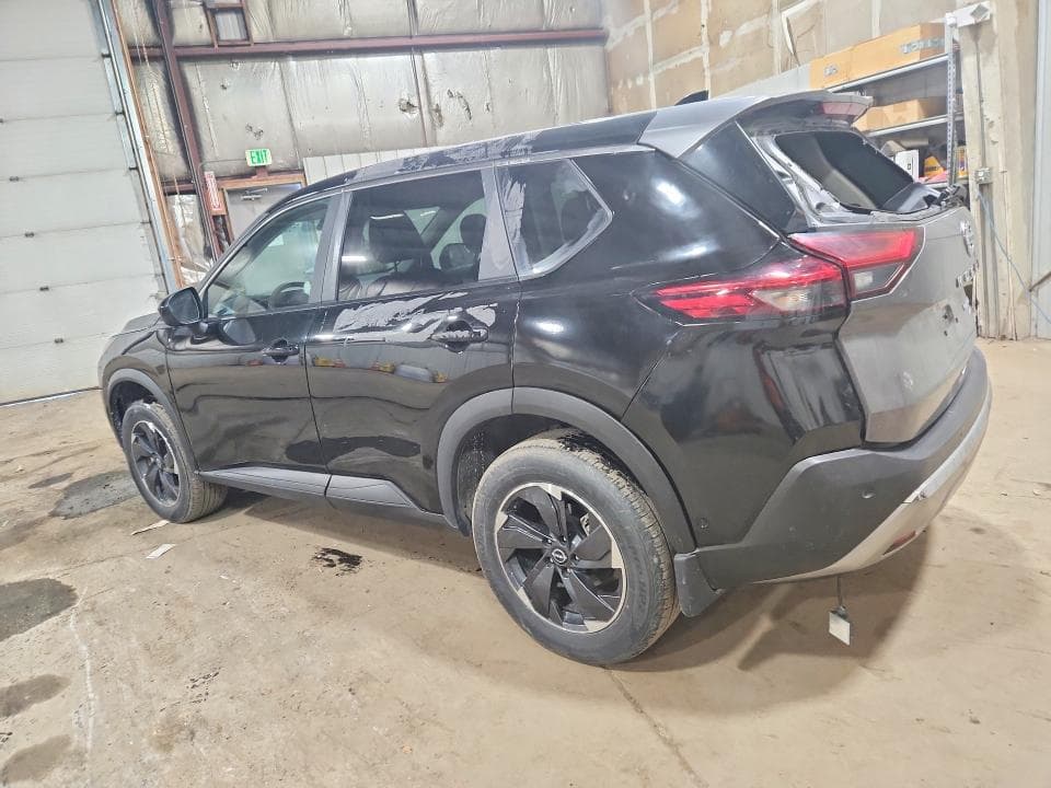 2024 NISSAN ROGUE SV 2