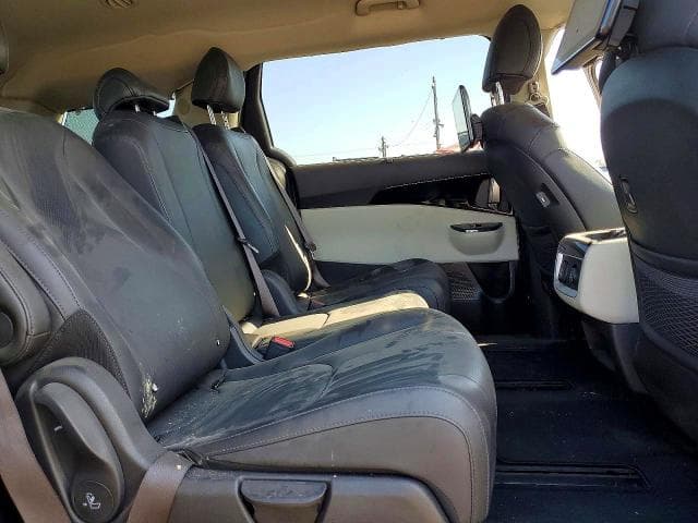 2022 KIA CARNIVAL SX PRESTIGE 11