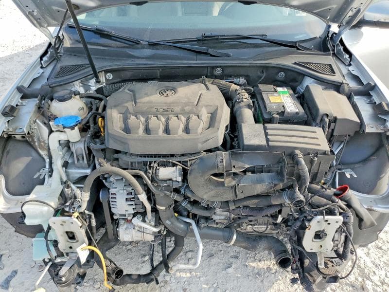 2018 VOLKSWAGEN PASSAT S 11
