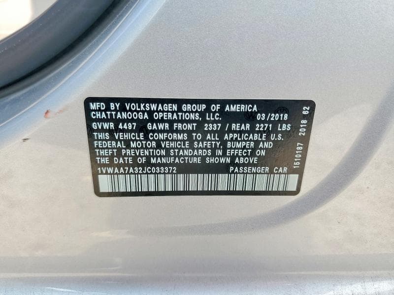 2018 VOLKSWAGEN PASSAT S 13