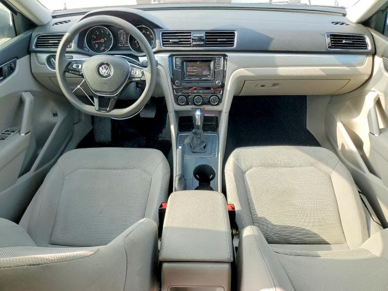 2018 VOLKSWAGEN PASSAT S 8