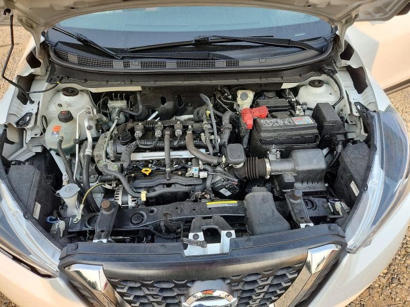 2018 NISSAN KICKS SR 12