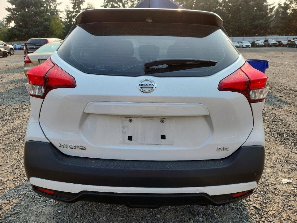 2018 NISSAN KICKS SR 6