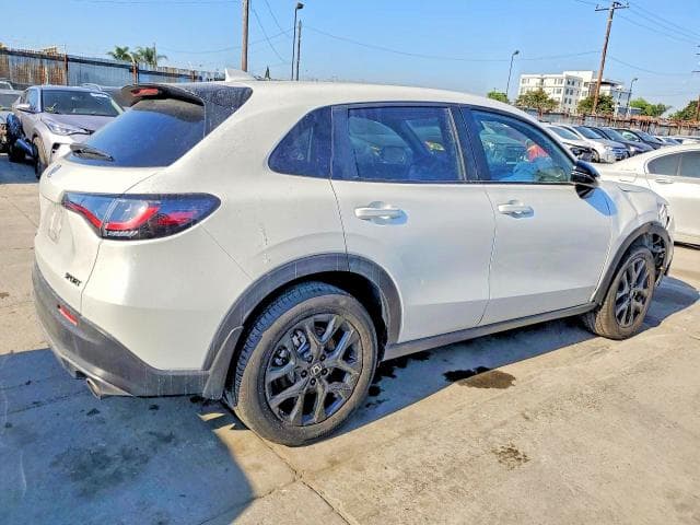 2025 HONDA HR-V SPORT 3