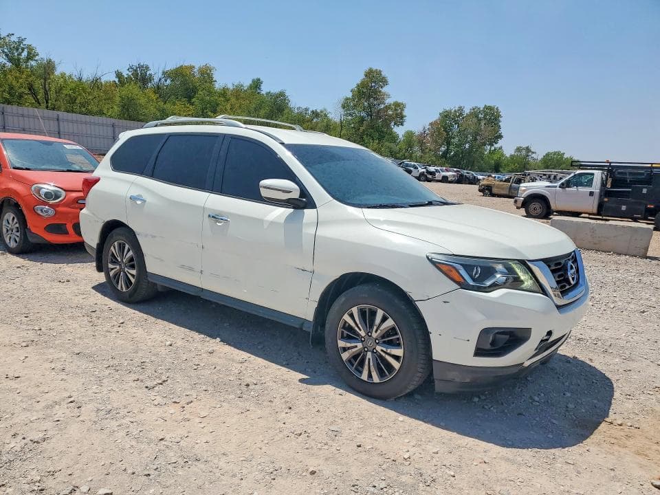 2017 NISSAN PATHFINDER SV 4