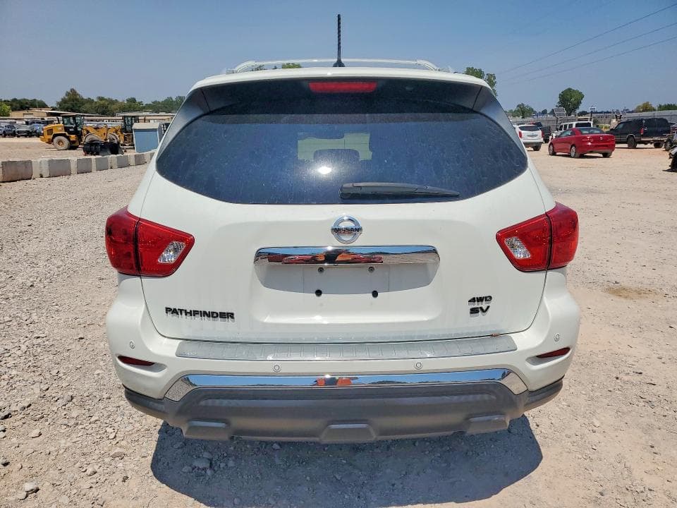 2017 NISSAN PATHFINDER SV 6