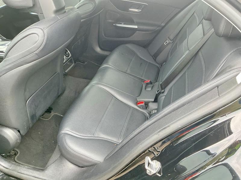 2023 MERCEDES-BENZ C 300 6