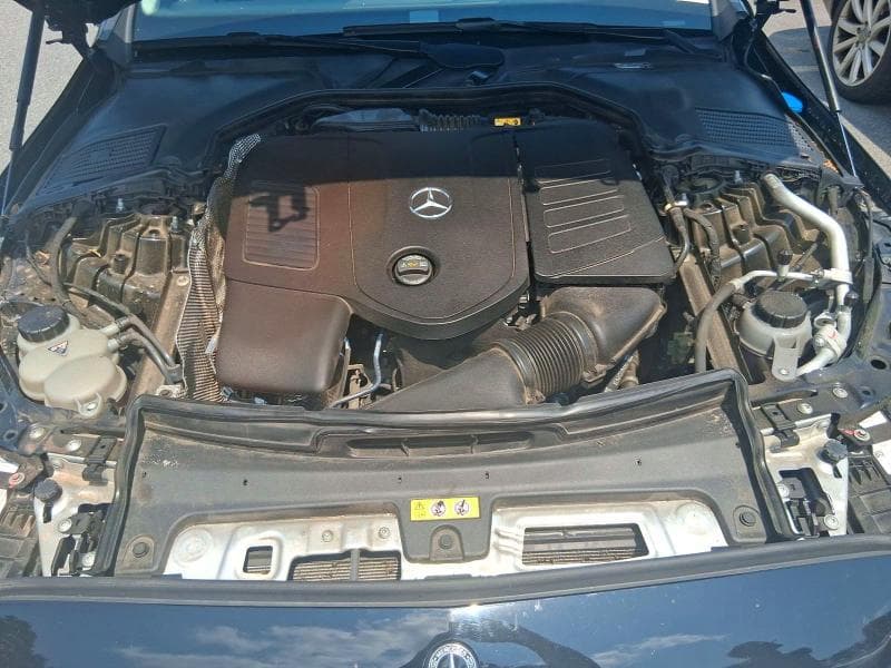 2023 MERCEDES-BENZ C 300 7