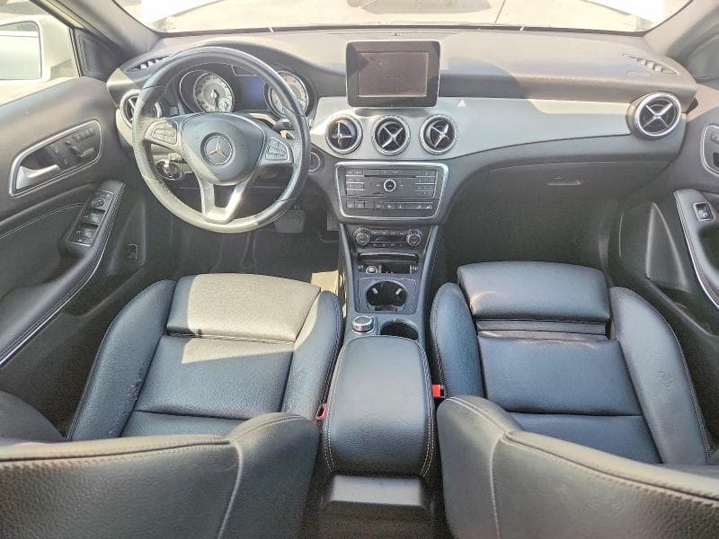 2017 MERCEDES-BENZ GLA 250 4MATIC 8