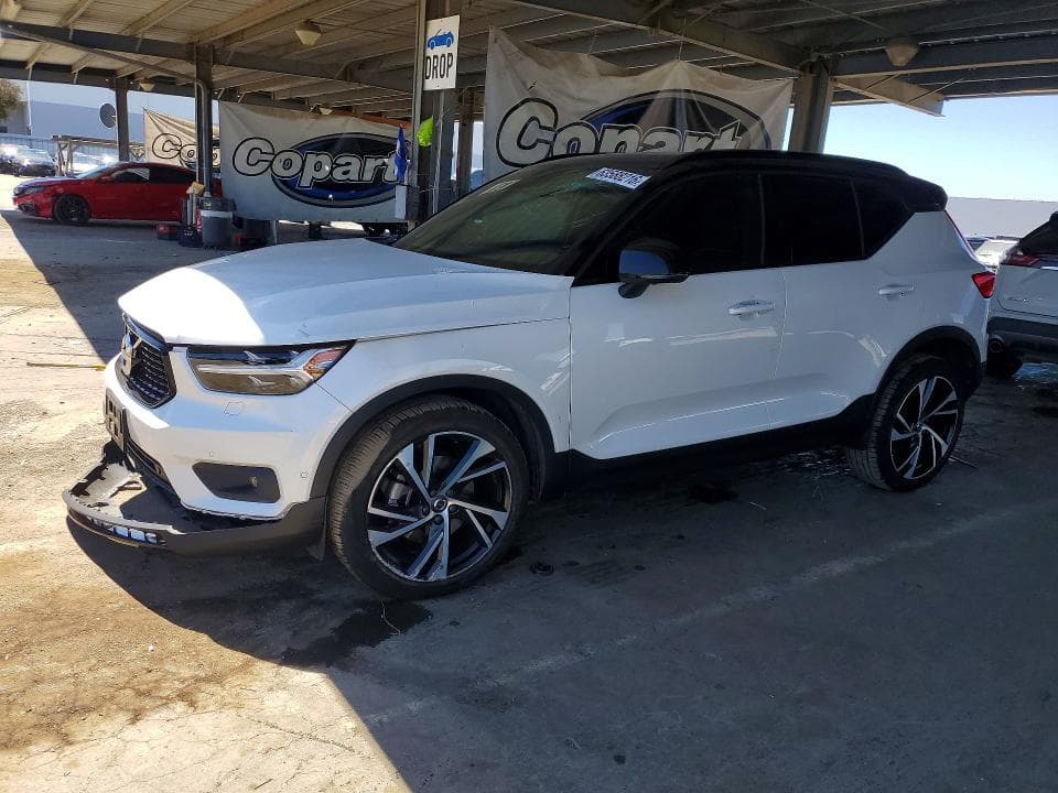 2019 VOLVO XC40 T5 R-DESIGN - 1