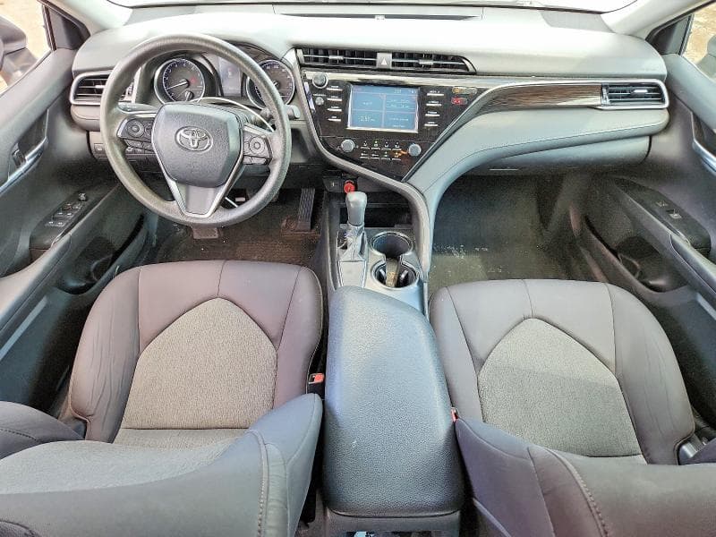 2019 TOYOTA CAMRY LE 8