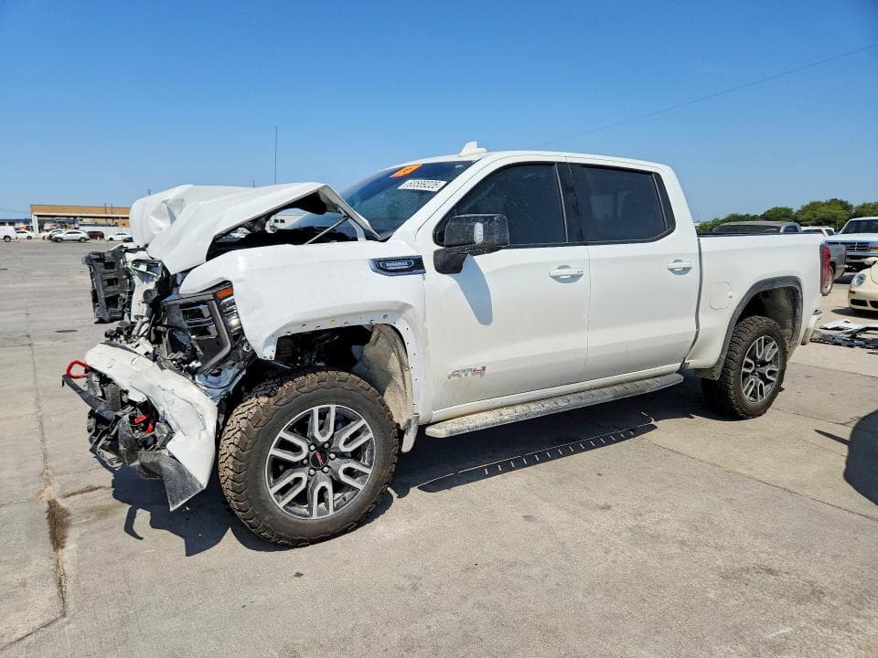 2026 GMC SIERRA K1500 AT4 - 1