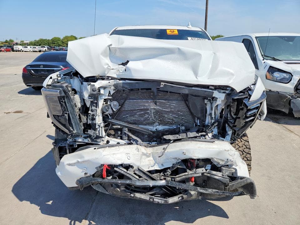 2026 GMC SIERRA K1500 AT4 5
