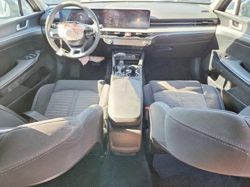 2026 KIA K5 LXS 8